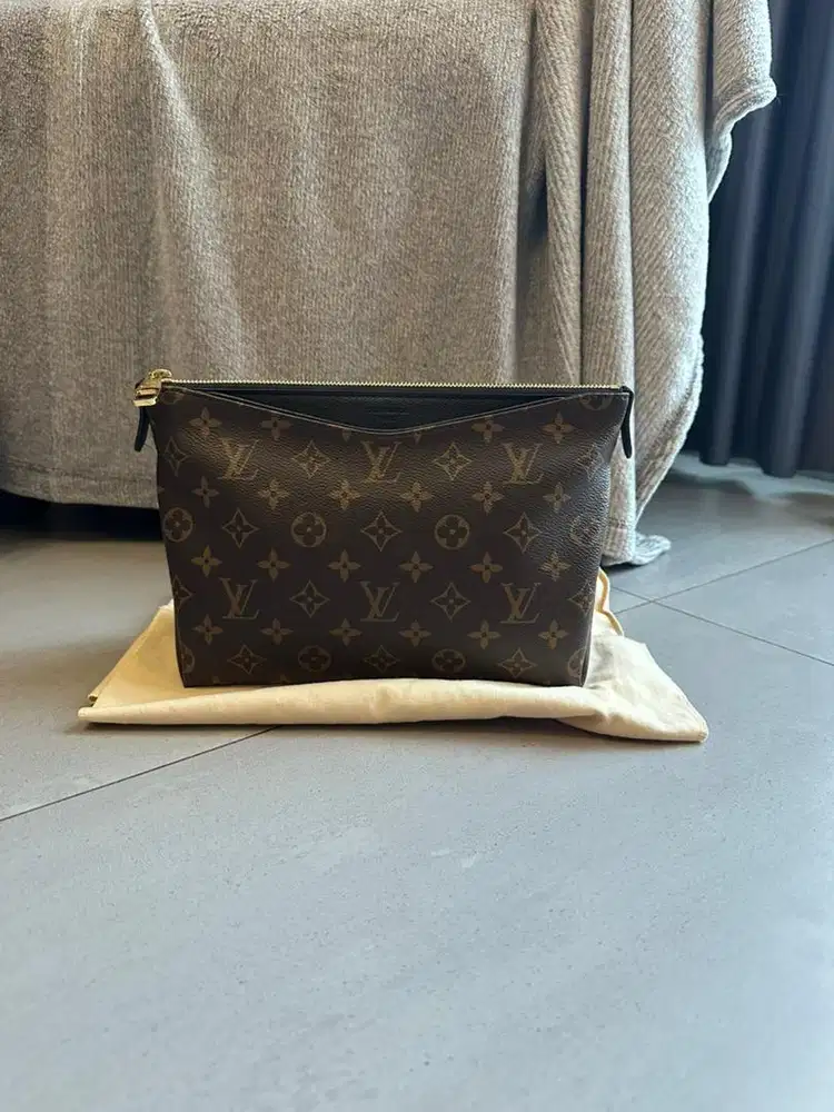 Jual LV Clutch (ORI)