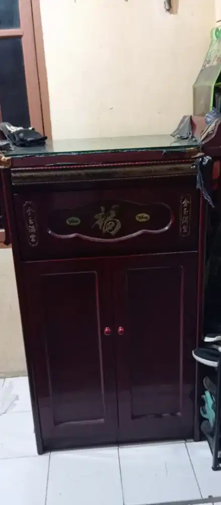 Meja Sembahyang/Altar