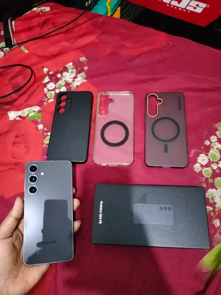 Samsung s24 FE 8/256 mulus garansi hidup