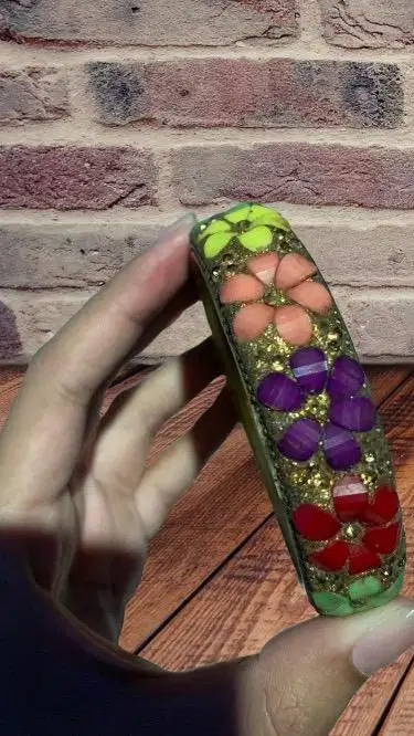 Gelang vintage motif bunga warna-warni