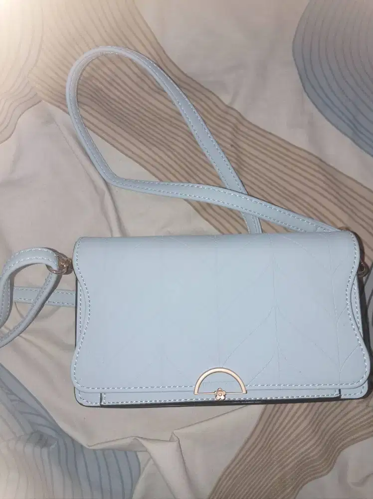 Tas Selempang Wanita