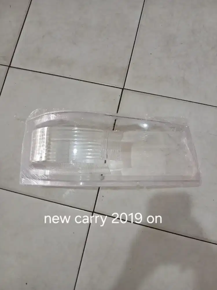 Kaca mika lampu depan suzuki carry tayo