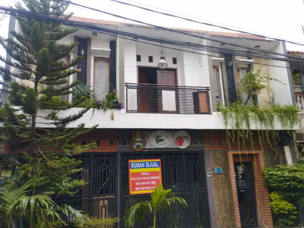 Jual BU Rumah pribadi 2 lantai + rooftop anti banjir