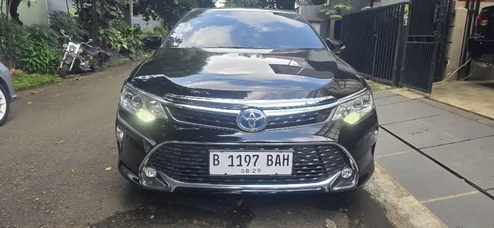 Toyota Camry 2.5 L Hybrid Matic