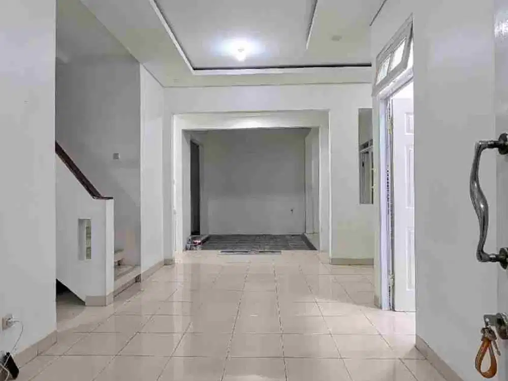 Rumah Sewa Citra Grand Cibubur Baru renovasi samping tol jati karya