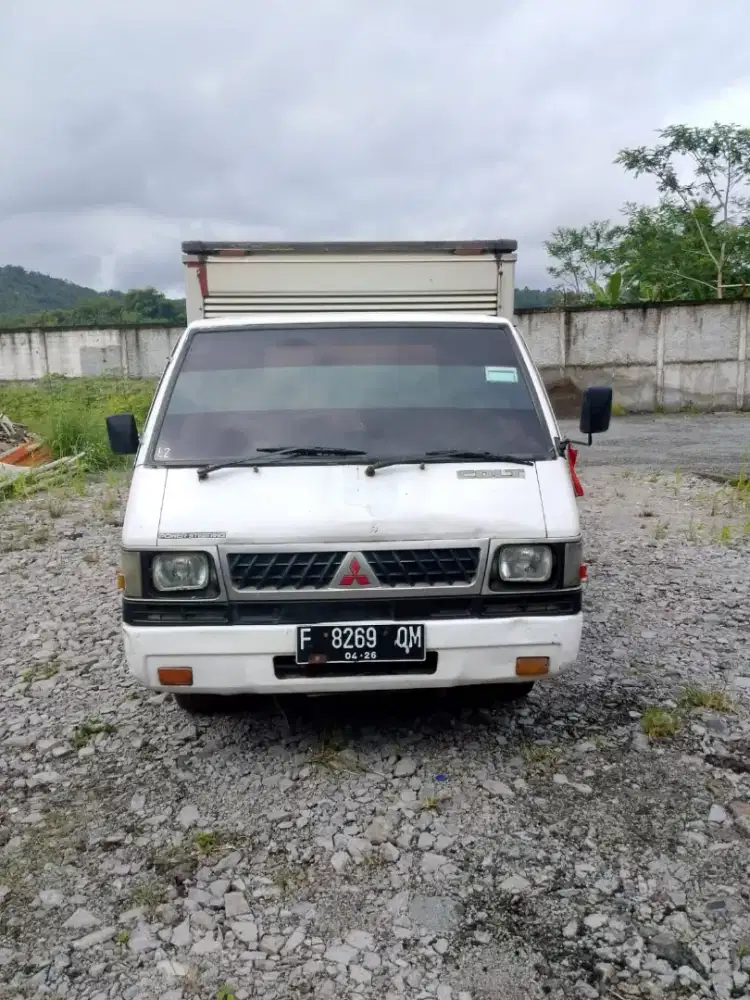 Dijual L300 Box 2011