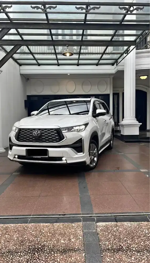 Di jual cepat Innova zenix Q mpdelista