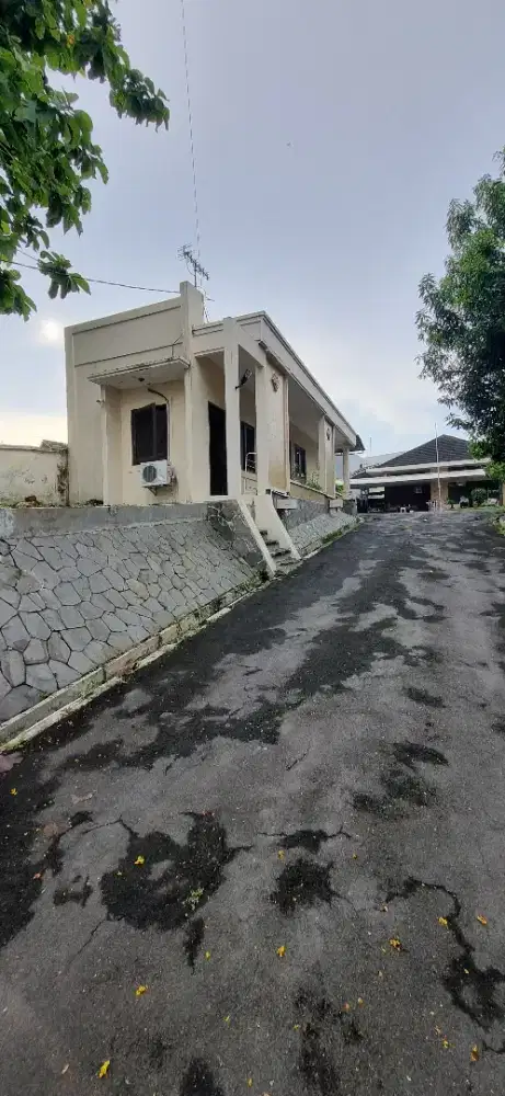 Kost putra putri Tengah kota