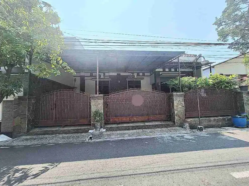 RUMAH SIAP HUNI DI JL LUMBUNGSARI RAYA PEDURUNGAN SEMARANG