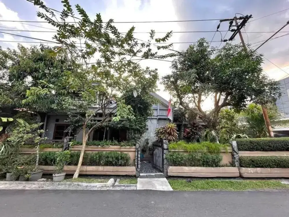 JUAL CEPAT RUMAH SIAP HUNI DI KOMPLEK GURUMINDA CISARANTEN ARCAMANIK