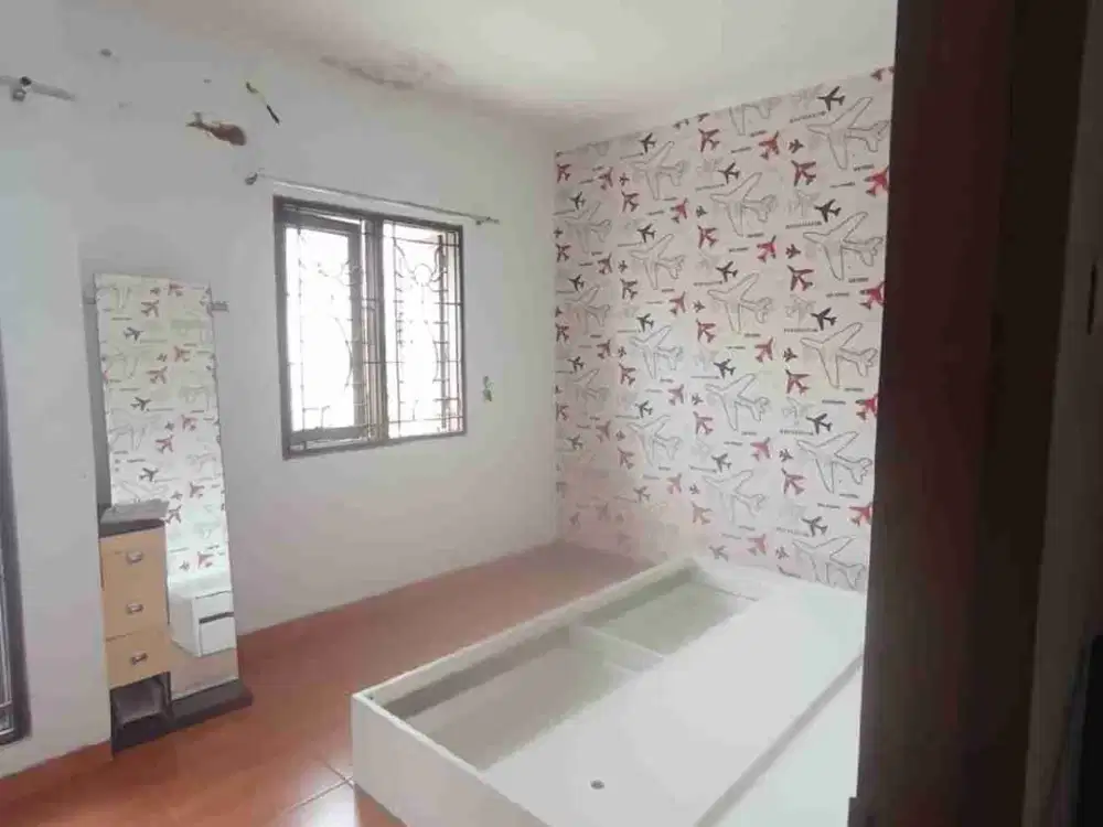 Rumah Sewa Raffles Hills Cibubur