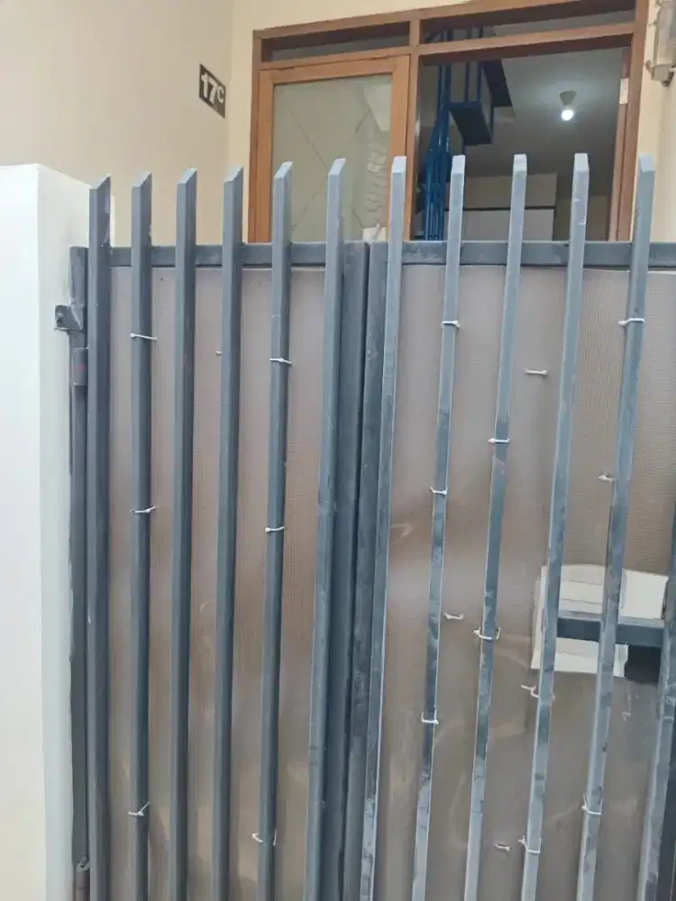 Rumah kecil baru pusat kota