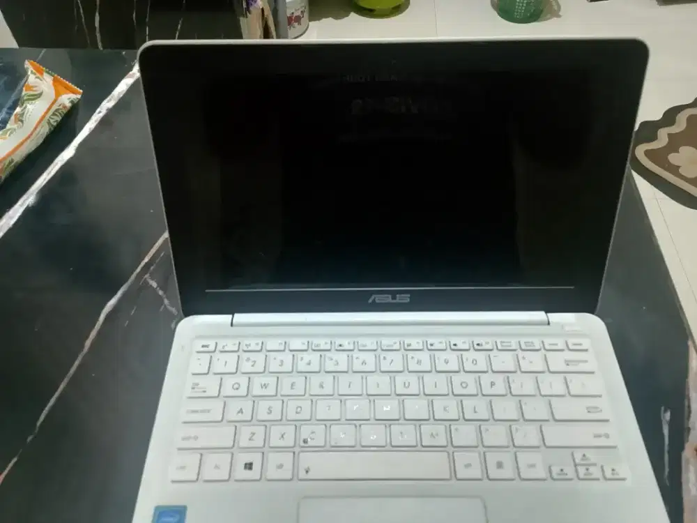 Di jual laptop bekas berkualitas