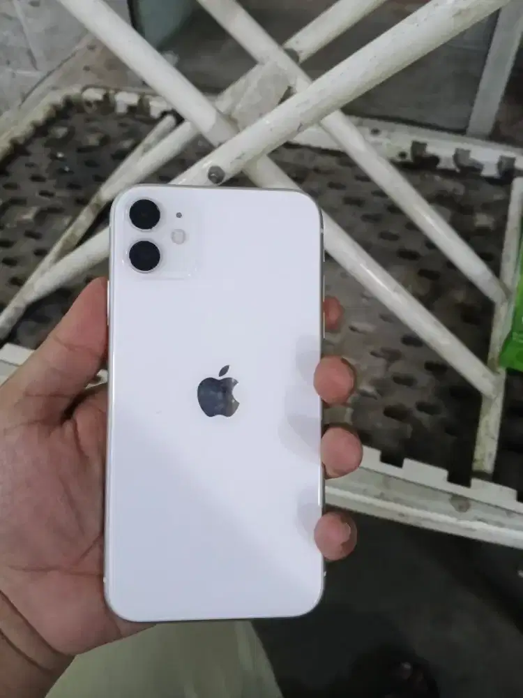 iPhone 11 white iBox 128GB