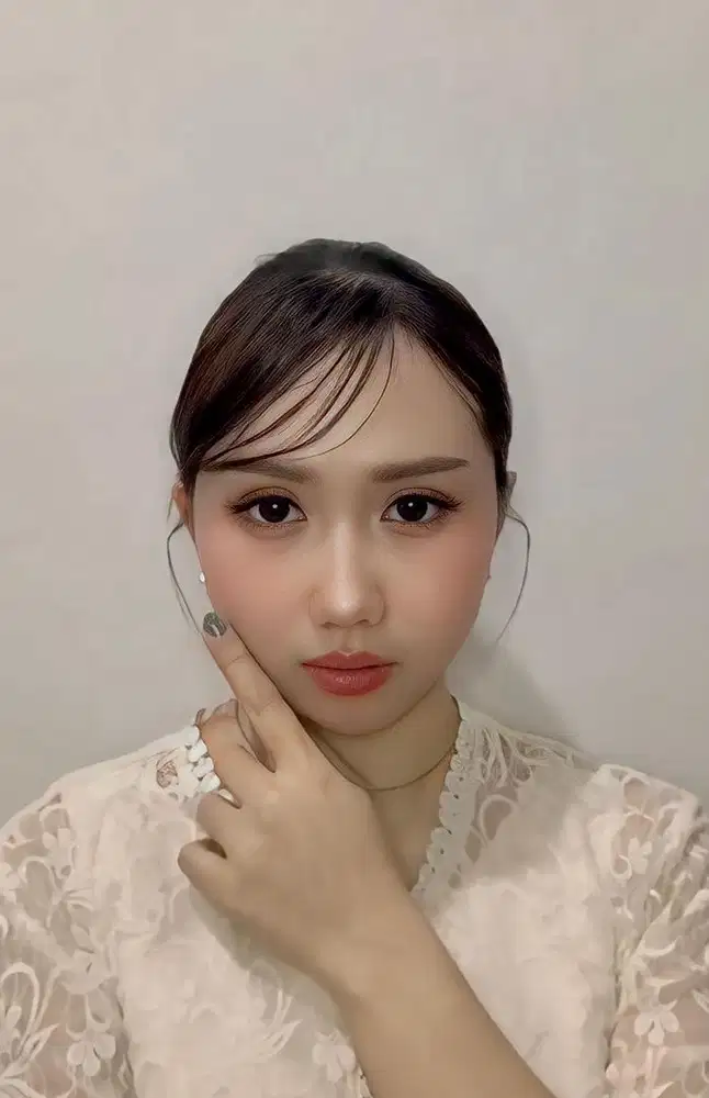 MAKEUP WISUDA, ENGAGEMENT, PESTA DLL