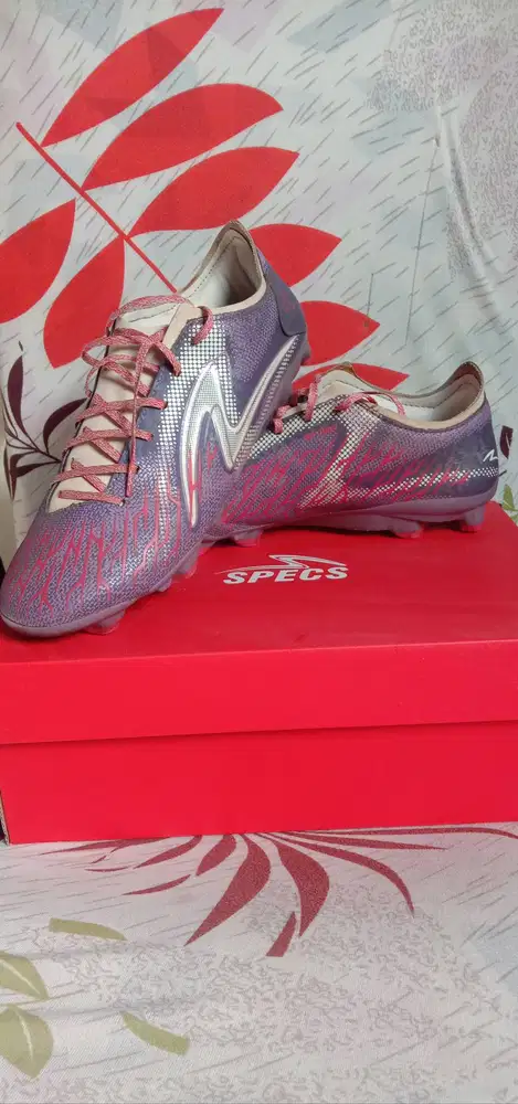 Sepatu bola SPECS carnage FG original ukuran 39