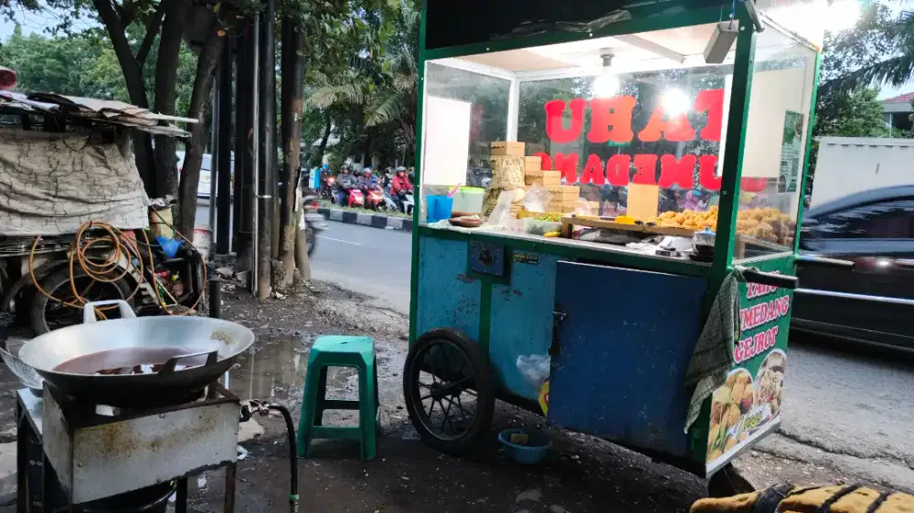 Loker tanpa ijasah usia 20 smpai 30 thn laki laki