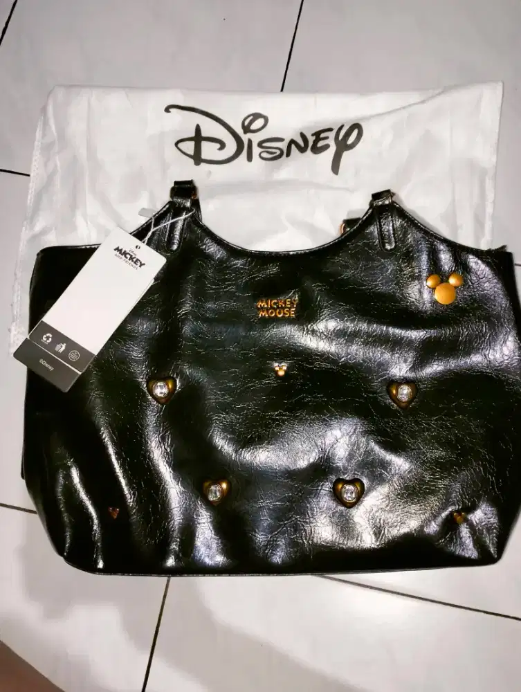 Jual karena kurang gede ukurannya