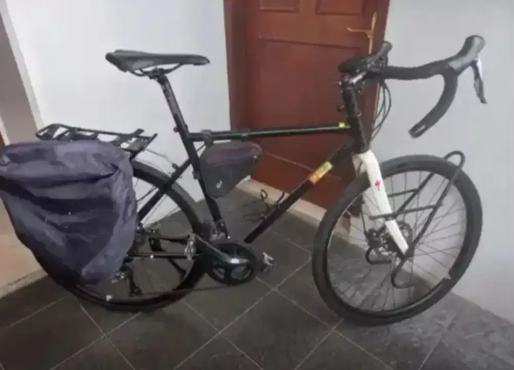 Sepeda touring gravel mtb XLR8