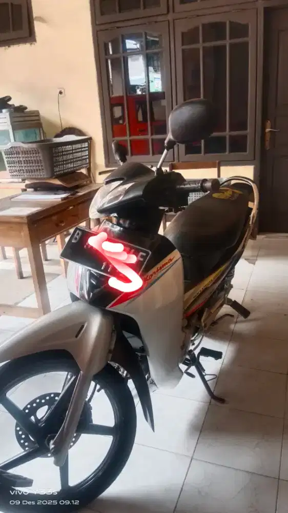 Honda kharisma 125 D velg sudah recing