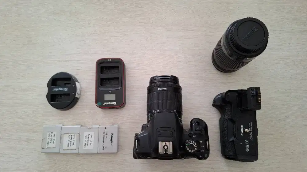 Kamera CANON 700 D Full Bonus