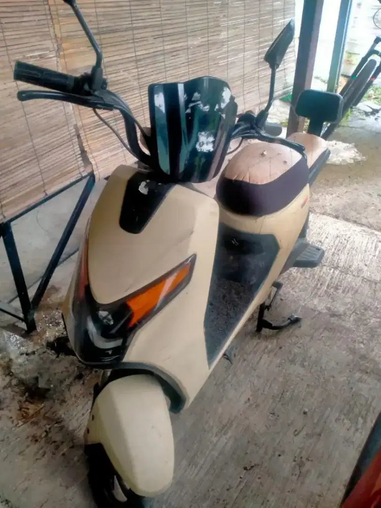 Sepeda listrik Uwinfly bekas