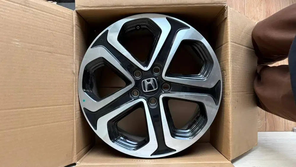 Velg Honda hrv se 2021 original R17