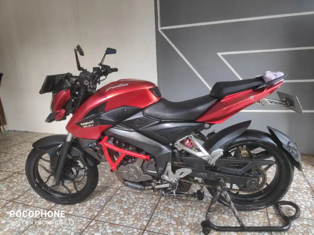 Kawasaki bajaj  pulsar