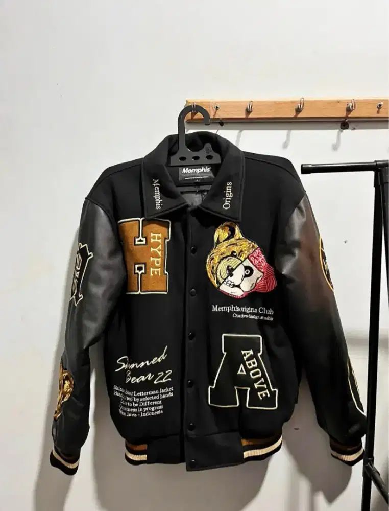 Varsity Memphis Bear Original