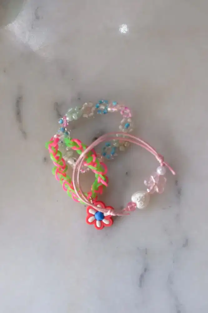 Gelang Gelang Lucu