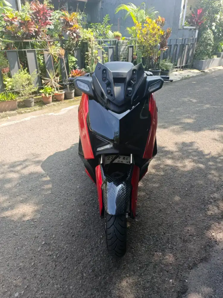 XMAX CONNECTED 2025 ABS