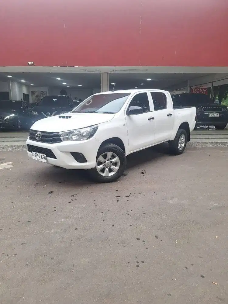 Toyota Hilux E Dobel Cabin 4x4 Manual 2016 Putih
