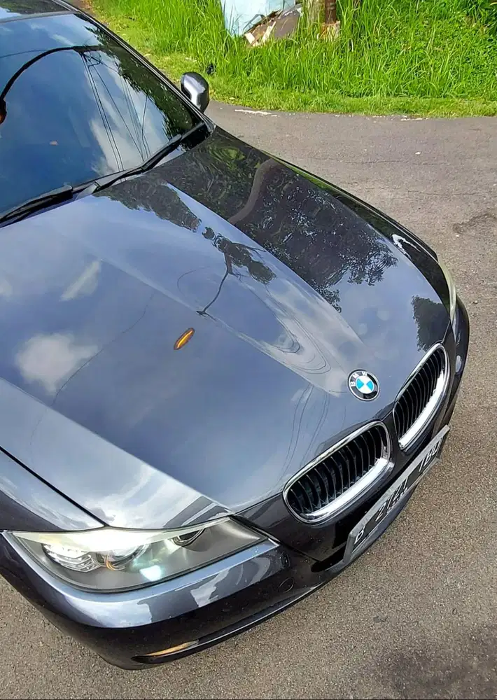 BMW E90 320i LCI I-Drive Executive 2010 Low KM!!
