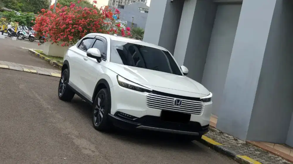 [LOW KM] Honda HRV HR-V HR V RV58 CVT ZZ HEV Hybrid Sensing 2025/2024
