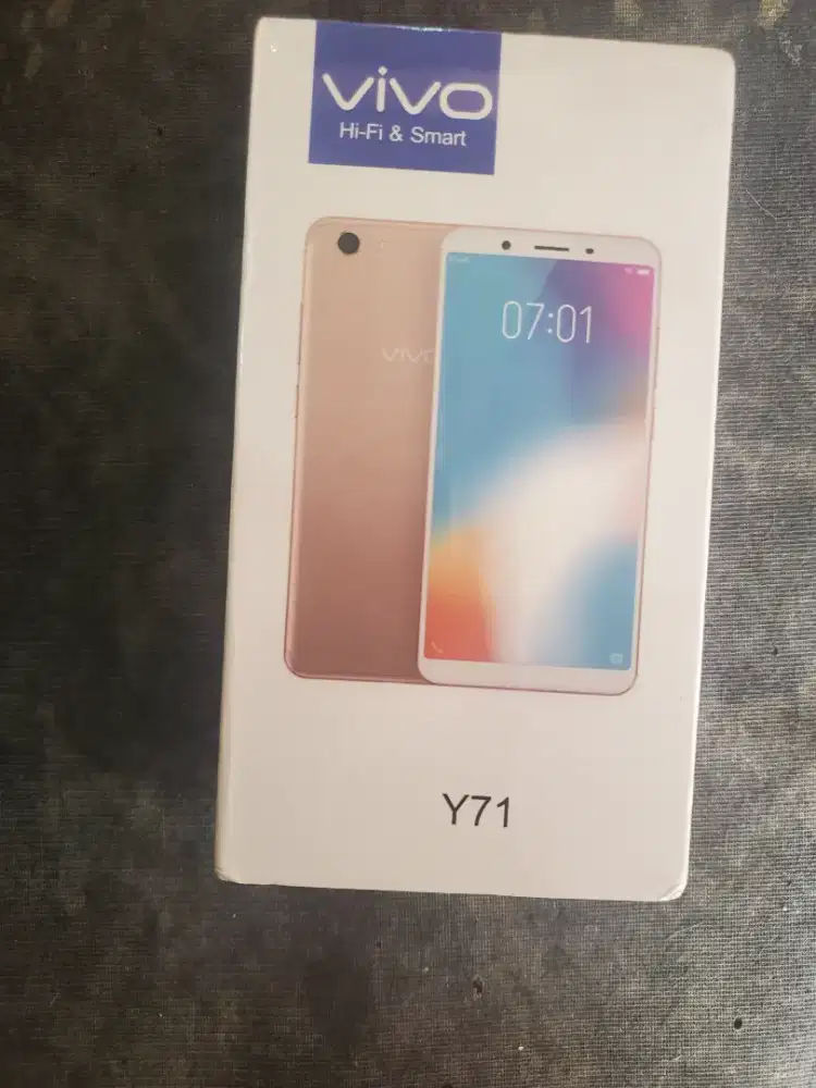 Hp baru merk vivo y71 ram 6/128
