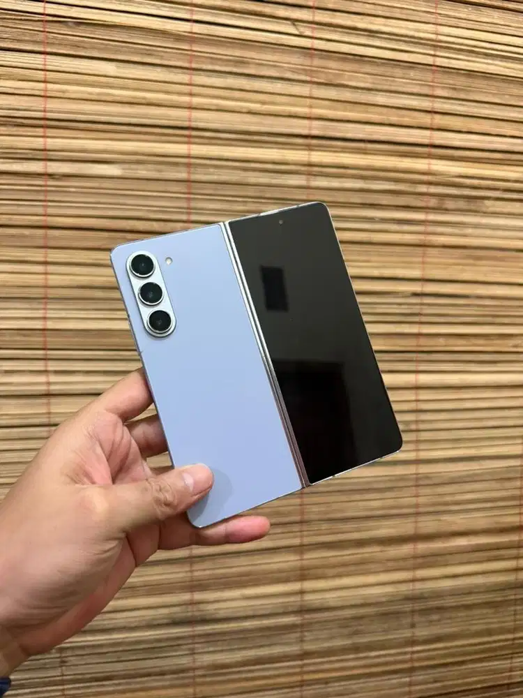 Samsung Z Fold 5 12/512GB Resmi Sein Fullset Normal