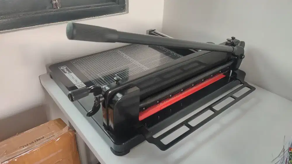 Sun Cutting Pro Paper Cutter 858 A3+