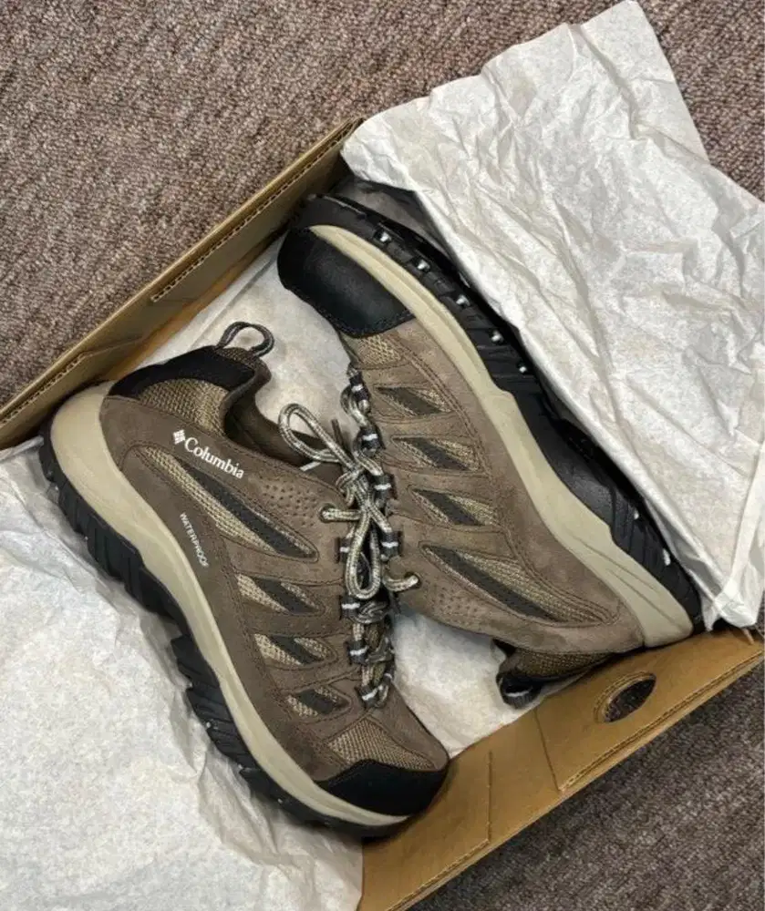 Sepatu Gunung Columbia