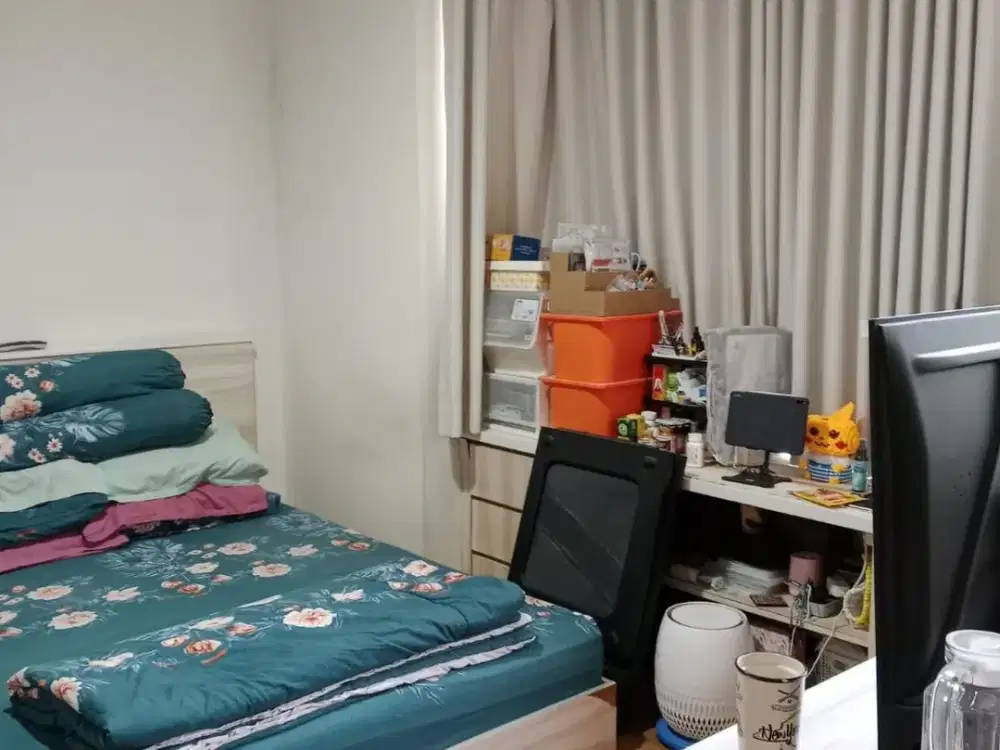 DIJUAL CEPAT RUMAH SEMI FURNISH SUDAH RENOV DI PERUMAHAN GREENCOURT