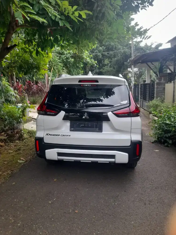 Xpander cross siap pakai luar kota, kondisi mulus, tangan pertama