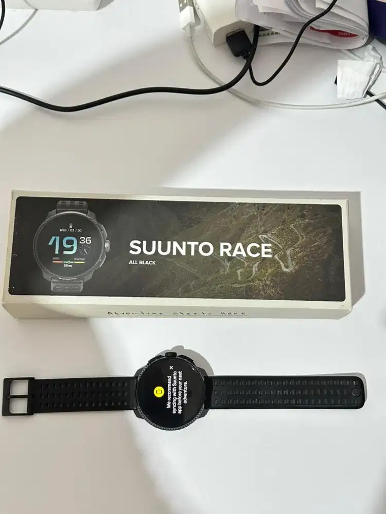 Suunto Race All Black Smartwatch
