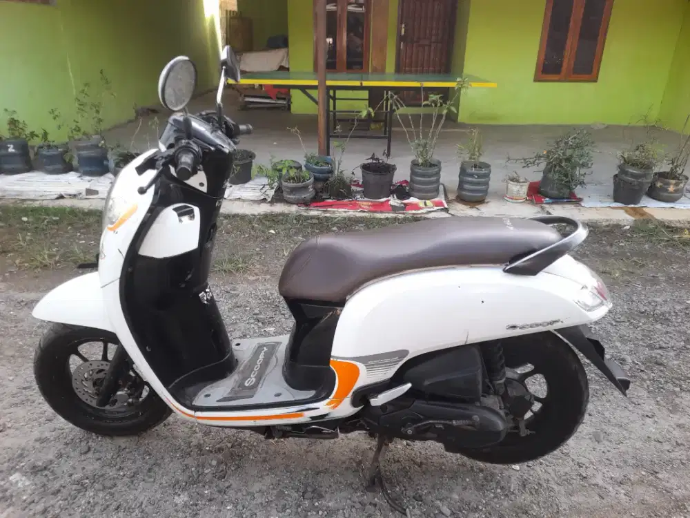 Scopy donat 110cc tahun 2017 original