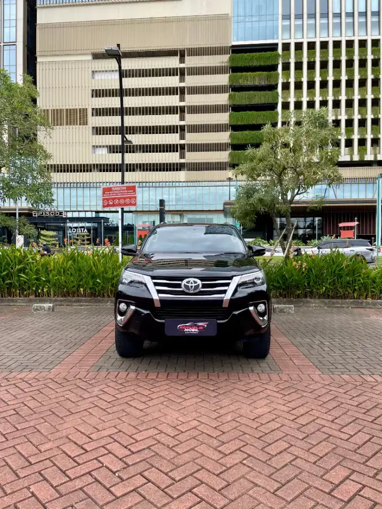 Toyota Fortuner 2.4 VRZ (4x2) AT 2019