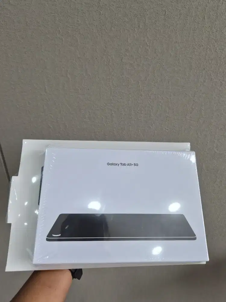 Samsung tab A11+ wifi/5G free bookcover