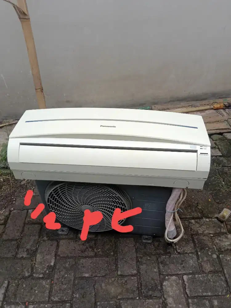 AC Panasonic setengah pk sama pasang