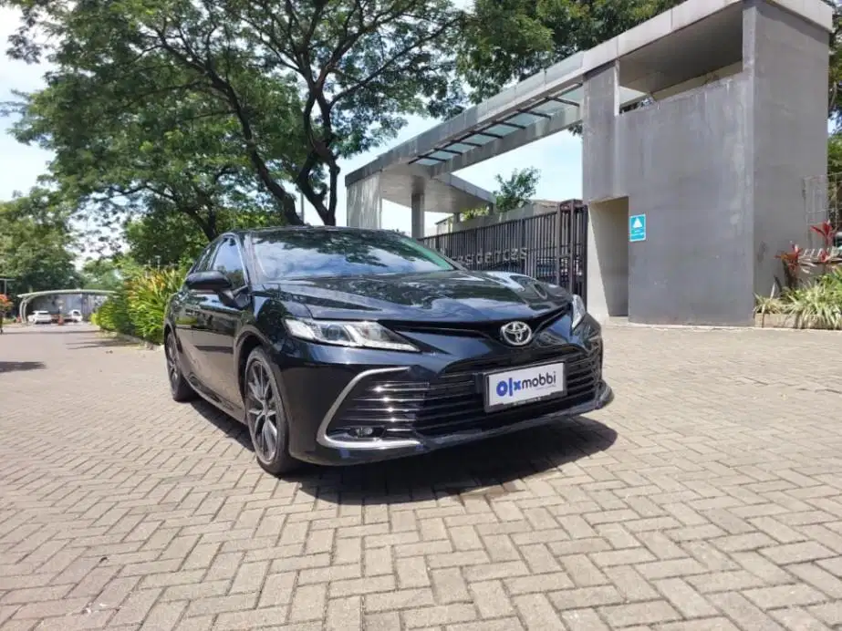 LOW DP Toyota Camry 2.5 V Bensin-AT 2021 SAR