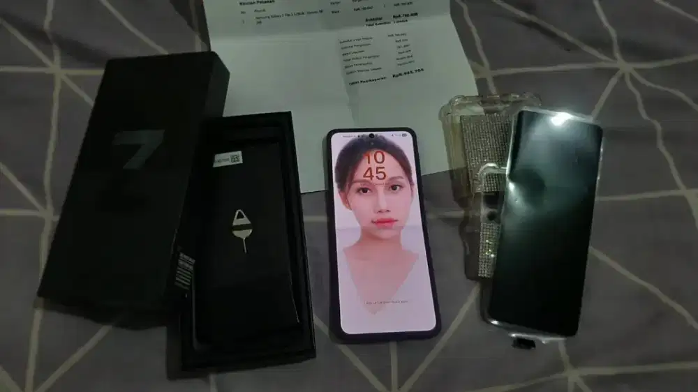 Di jual samsung galaxy Z flip3 5g jual rugi