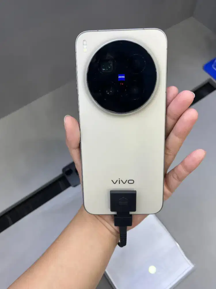 VIVO X300 PRO 16+16GB/512GB