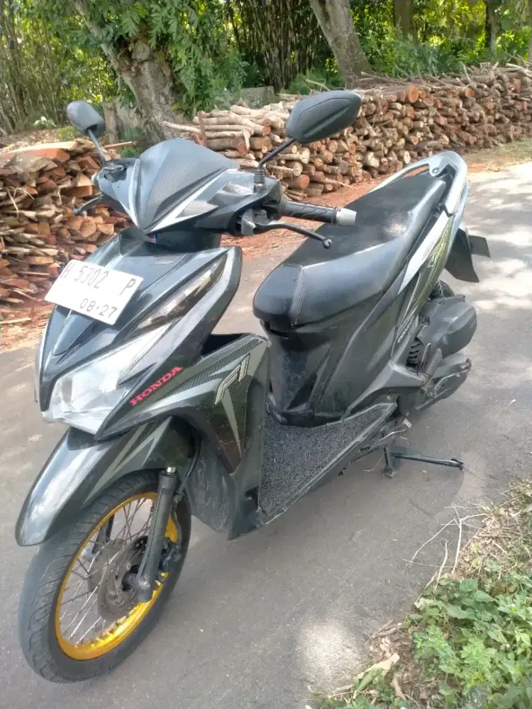 Vario 125 th 2013 komplit pajak on siap pakai
