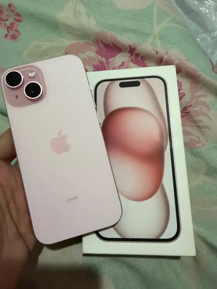 iPhone 15 like new ibox bh 100%